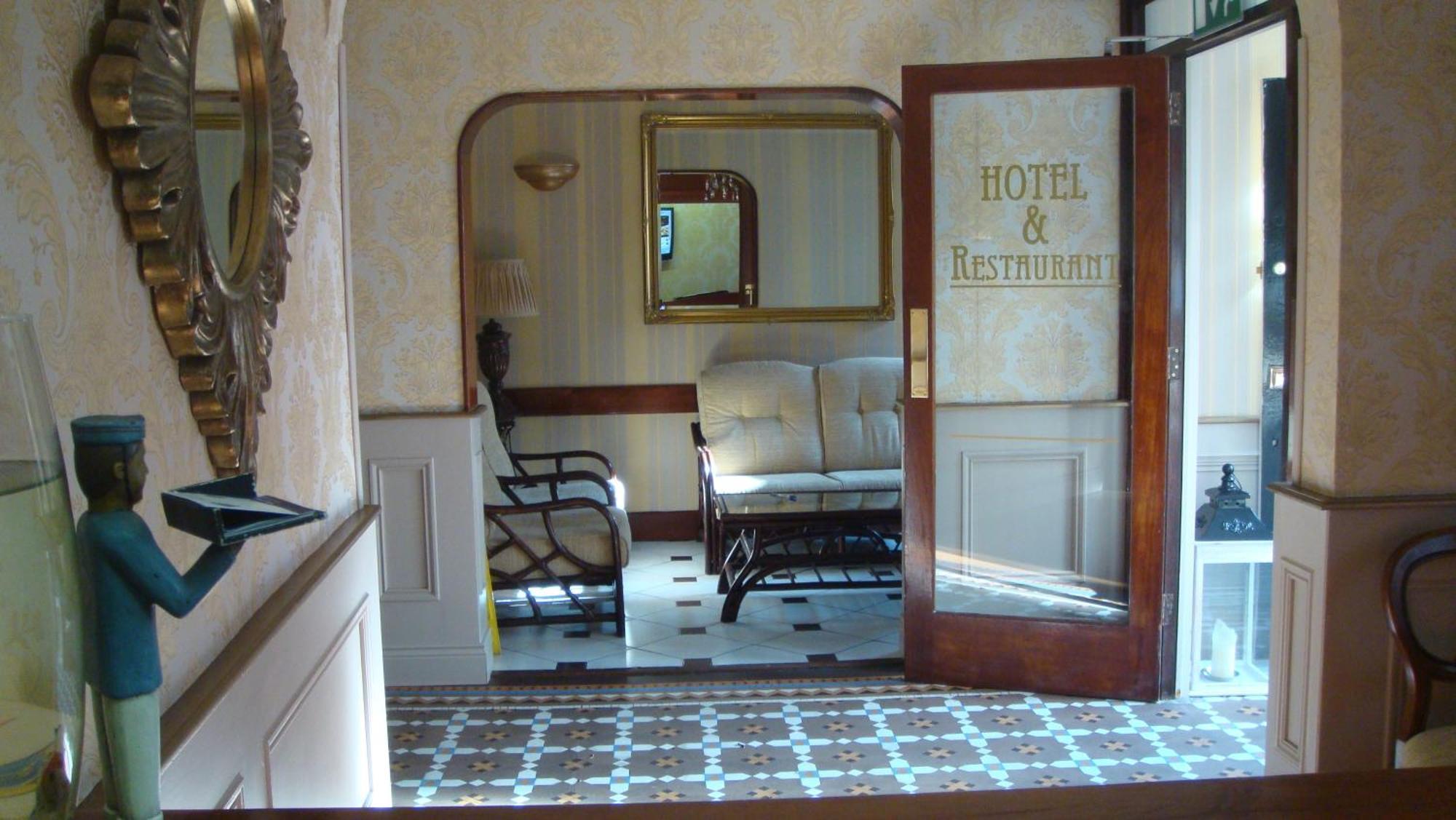 O'Shea'S Hotel トラモア エクステリア 写真